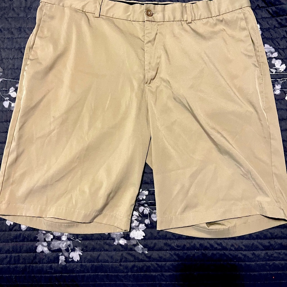 Nike golf shorts